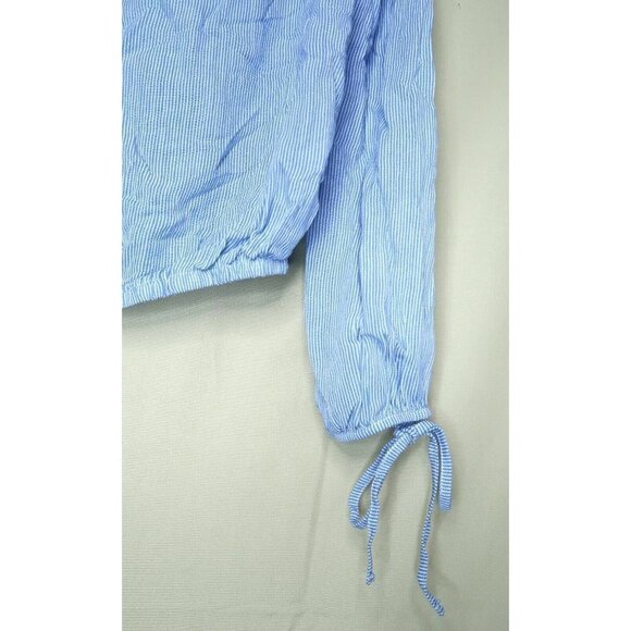 NWT Kendall & Kylie Shirt Cropped Blue White Vertically Striped Womens Small - Picture 5 of 12